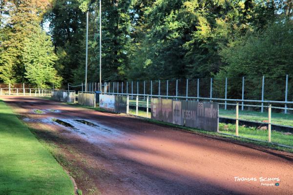 Stadion in der Schelmenhecke - Hatzenbühl 