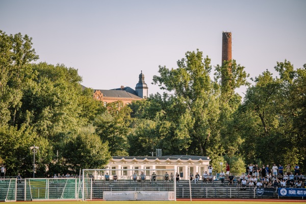 Ernst-Thälmann-Stadion - Zeitz
