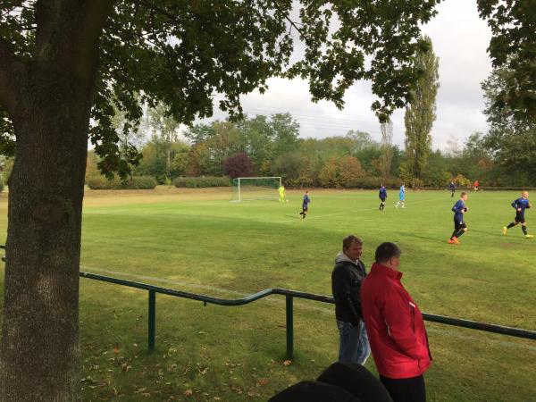 Sportanlage Waldstraße - B112er-Platz - Eisenhüttenstadt