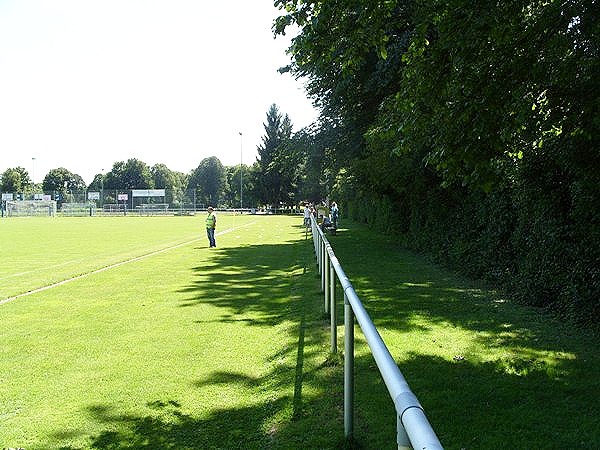 Sportanlage Fehwiesenstraße - München-Berg am Laim