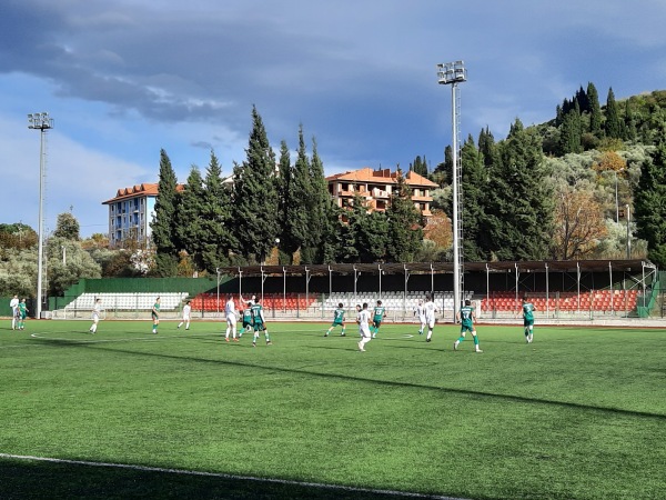 Karamürsel İlçe Stadyumu - Karamürsel, Kocaeli