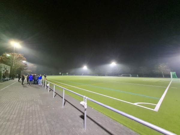 Sportanlage Im Spektefeld Platz 2 - Berlin-Falkenhagener Feld