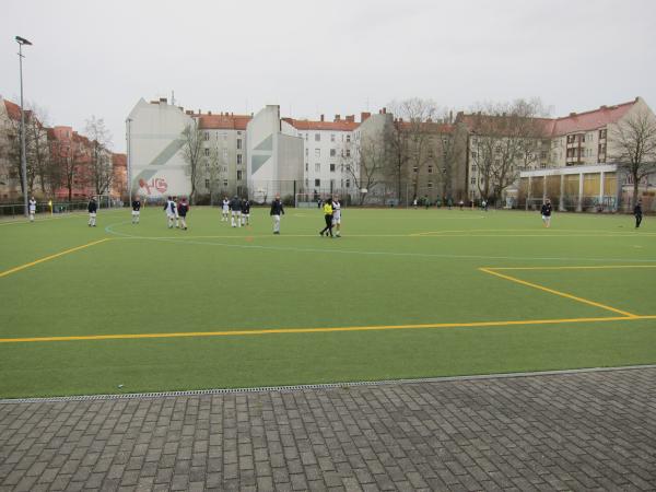 Sportplatz Ofener Straße - Berlin-Wedding