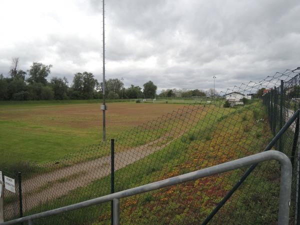 Sportplatz zum Rheinfeld 2 - Riedstadt-Erfelden