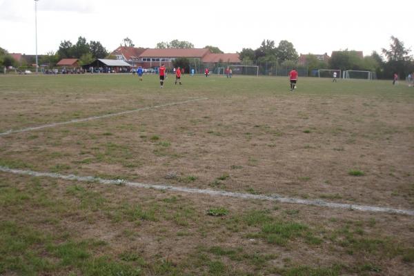Sportplatz Hauptstraße - Pollhagen
