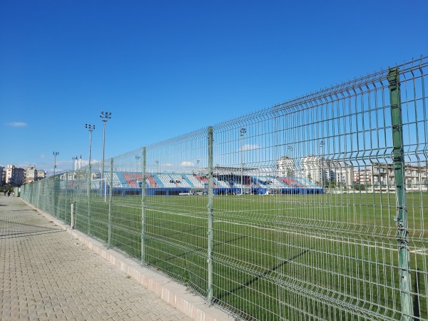 Zeytinköy 1 Nolu Futbol Sahasi - Antalya