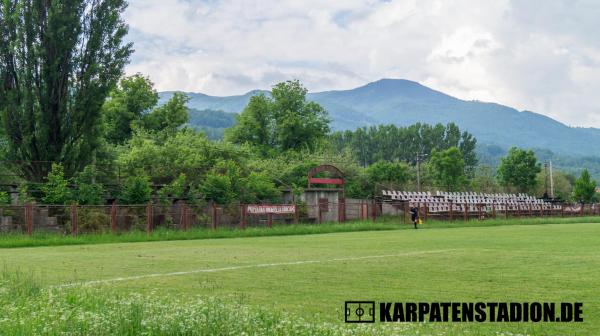 Stadionul Minerul - Uricani