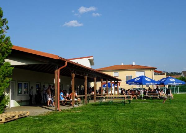 Sportplatz Hof - Hof am Leithaberge