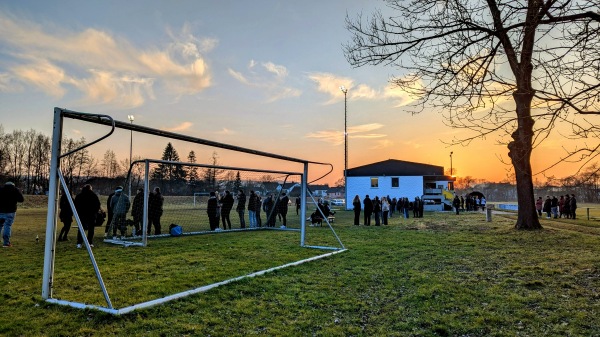 Stadion an der Rodach Nebenplatz - Küps 