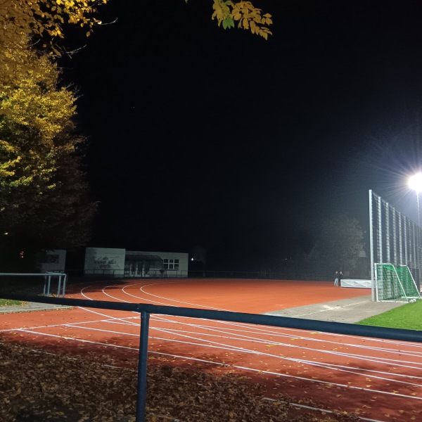 Sportplatz Am Bucksberg - Übach-Palenberg