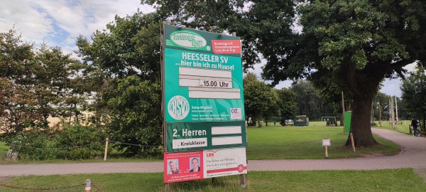 Sportanlage Dorfstraße B-Platz - Burgdorf-Heessel