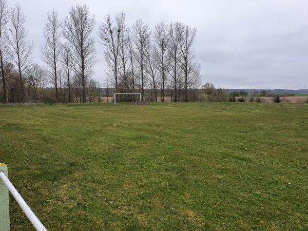 Sportplatz am Schmiedesee - Nadrensee