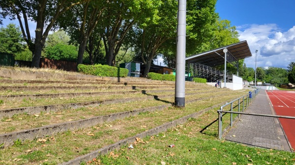 Sportanlage Kleinfeldchen - Wiesbaden-Distrikt Kleinfeldchen