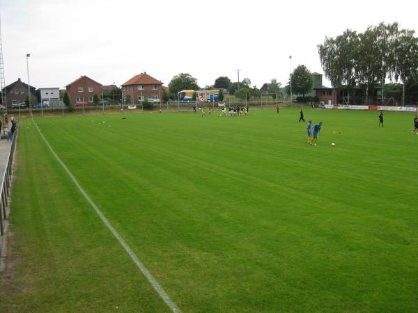 Ernst-Hiestermann-Platz - Wittingen-Knesebeck