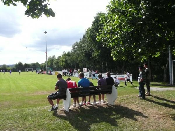 Sportplatz auf Deslochs Höhen - Desloch