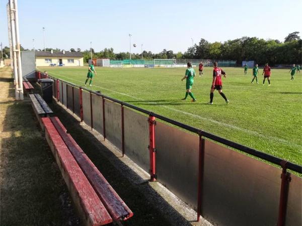 Sportplatz Strasshof - Strasshof an der Nordbahn