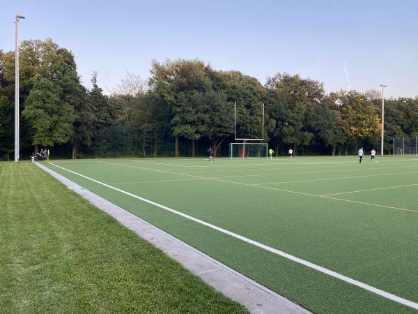 Bezirkssportanlage Görzer Straße Platz 2 - München-Ramersdorf-Perlach