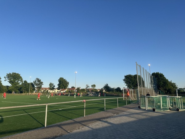 Sportgelände im Weilerhau Platz 3 - Filderstadt-Plattenhardt