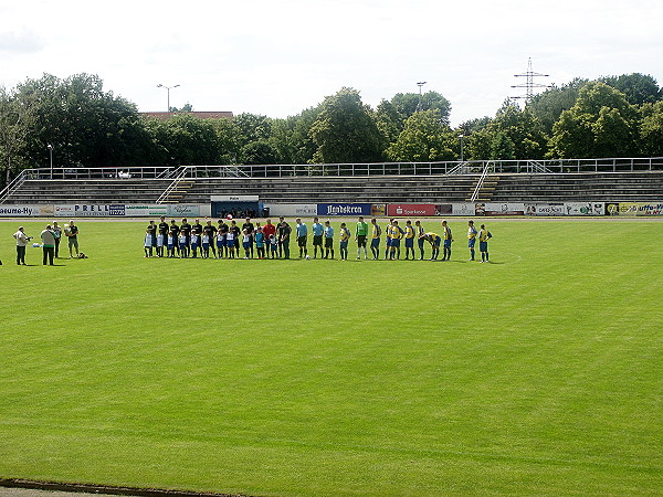 Friedrich-Ludwig-Jahn-Stadion - Hoyerswerda