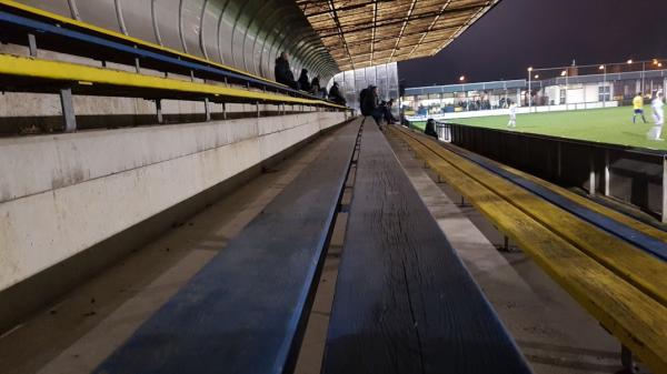 Stadion Ixenheuvel - Putte