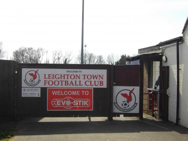 Bell Close  - Leighton Buzzard, Bedfordshire