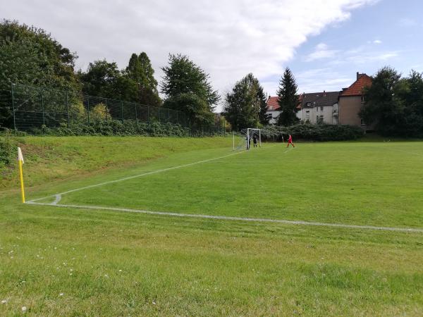 Union-Sportanlage Platz 2 - Gelsenkirchen-Neustadt