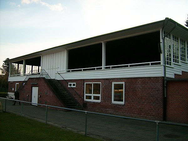 Städtischer Sportplatz Nobiskrug - Rendsburg