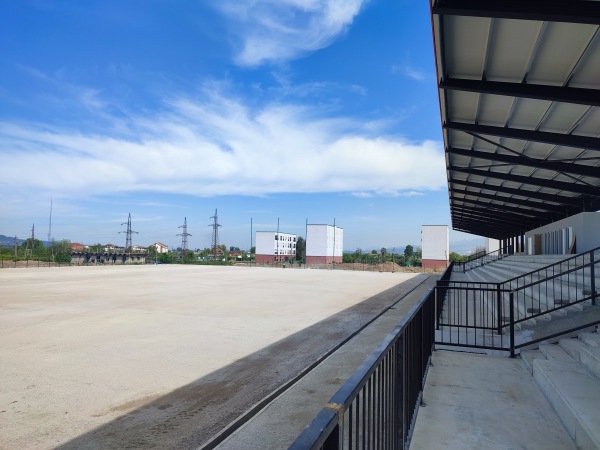 Stadiumi KF Kamza - Kamëz (Kamza)