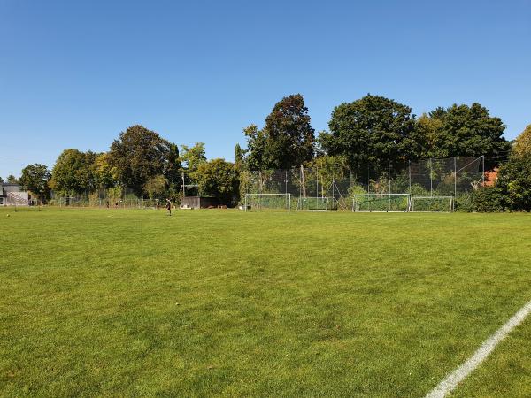 Bezirkssportanlage Lerchenau Platz 2 - München-Lerchenau