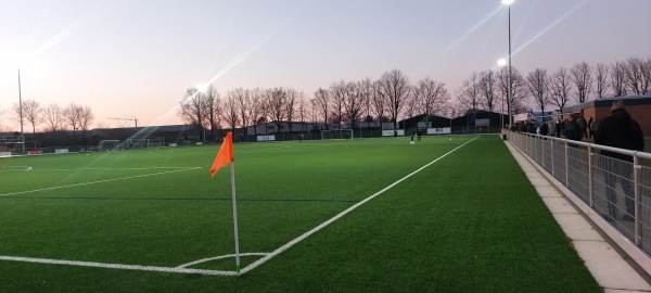 Sportpark De Runde veld 2 - Emmer-Compascuum