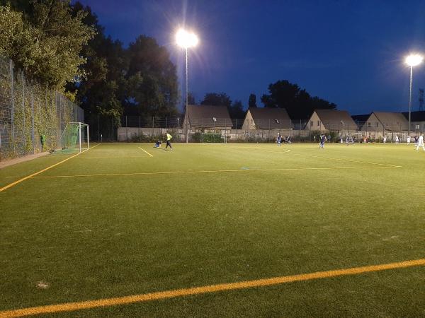 Sportanlage Am Breiten Luch Platz 2 - Berlin-Neu-Hohenschönhausen