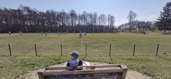 Boisko w Radnica - Radnica