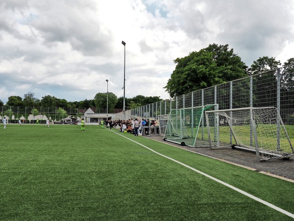 Sportanlage Am Tannenbusch Platz 2 - Voerde/Niederrhein-Friedrichsfeld