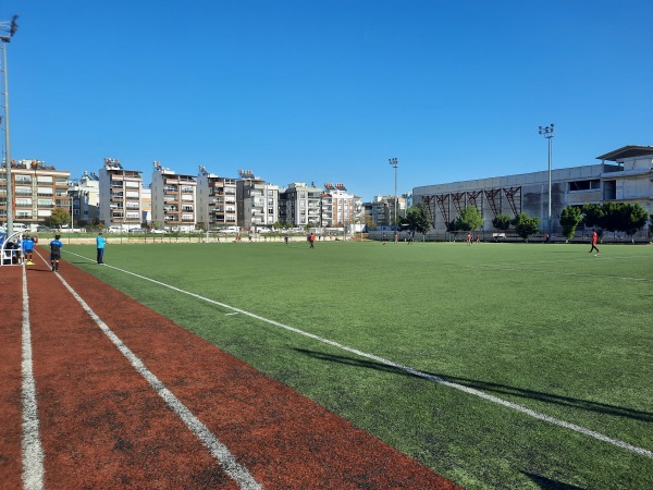 Zeytinköy 3 Nolu Futbol Sahasi - Antalya