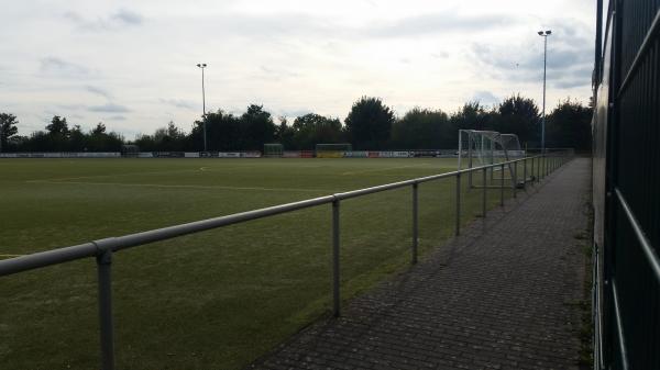 Sportplatz Am Kreuzberg - Olpe-Rhode