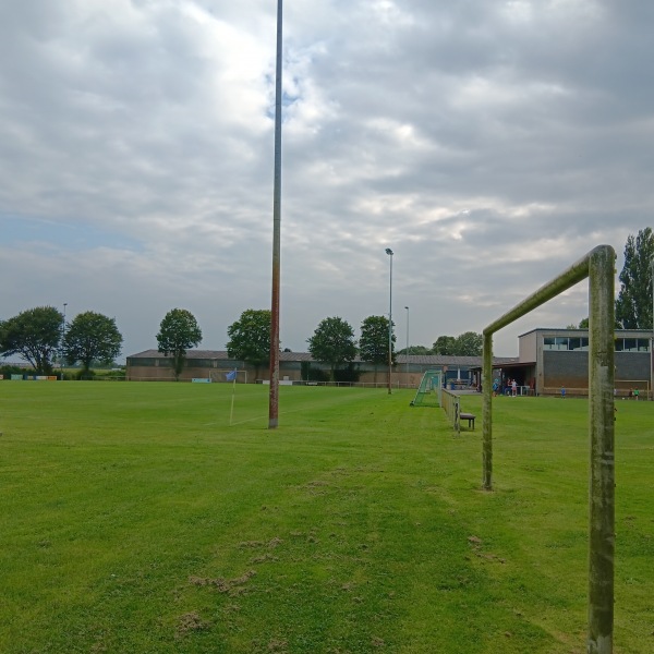 Rhein-Lander-Stadion - Rees-Bienen