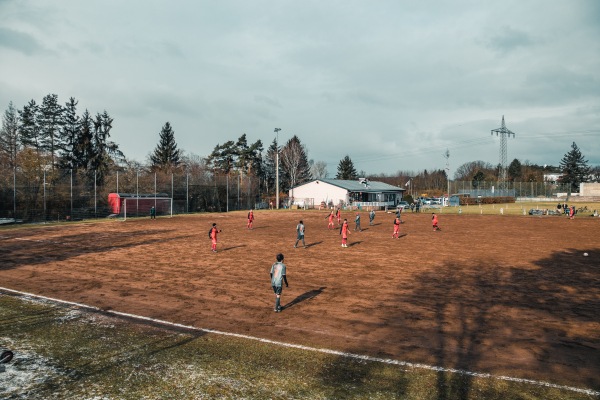Willi-Gerner-Sportplatz 2 - Nürnberg-Gebersdorf