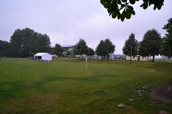 Sportplatz Schwaaner Landstraße - Benitz