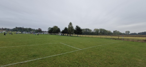 Boisko w Rogaszycach - Rogaszyce