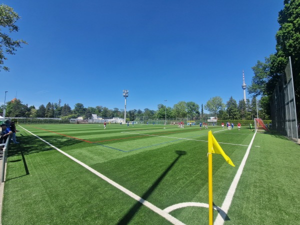 Sportplatz Königsträßle - Stuttgart-Degerloch