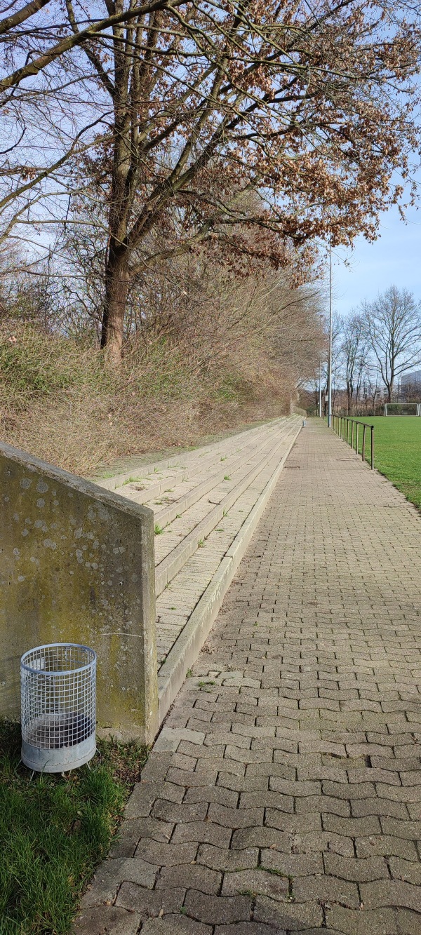 Sportanlage Am Pfingstanger B-Platz - Lehrte