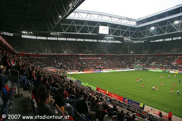 Merkur Spiel-Arena - Düsseldorf-Stockum