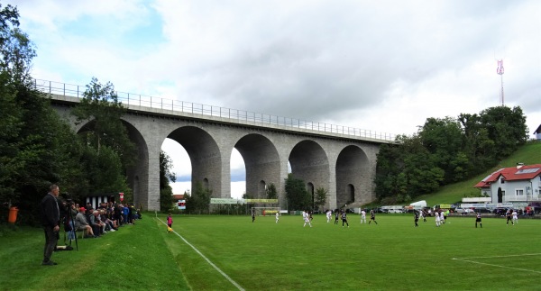 Autobahnstadion - Eberstalzell