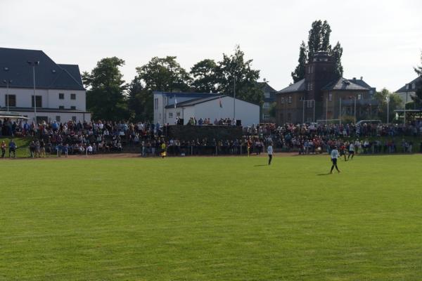 Sportplatz am Jahnhaus - Limbach-Oberfrohna