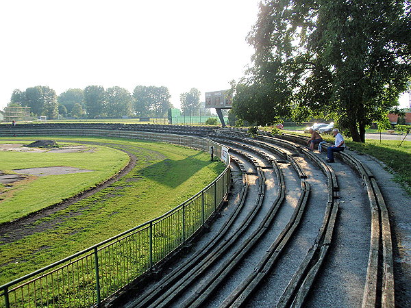 Futbalový štadión Levice - Levice