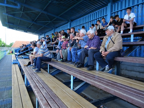 Futbalový areál Kozárovce - Kozárovce