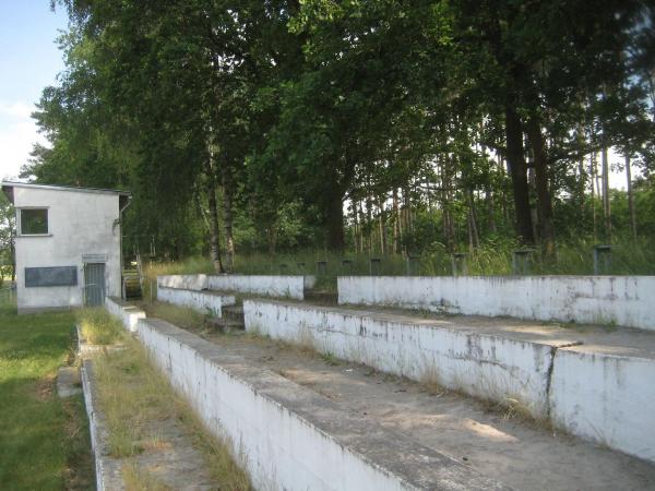 Albert-Lange-Kampfbahn Nebenplatz - Kalbe/Milde-Kakerbeck