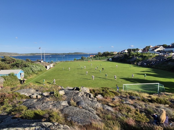 Knippla Fotbollsplan - Källö-Knippla
