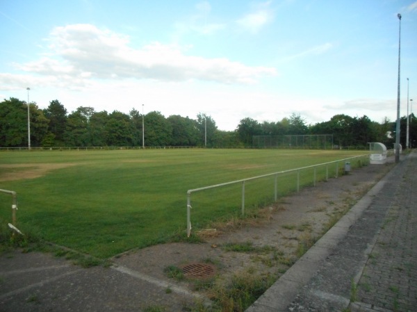 Sportanlage Oberwald Platz 2 - Lingenfeld
