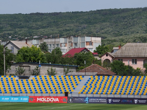 Stadionul Orășenesc Nisporeni - Nisporeni